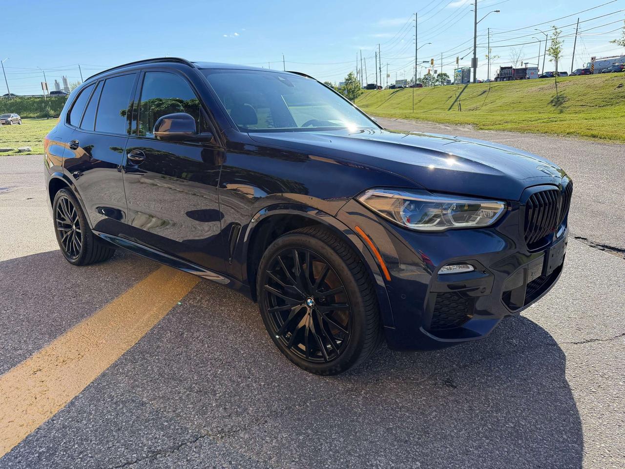 2020 BMW X5 Laser, 360, Gesture, Crystal shifter, Blk pkg Photo2