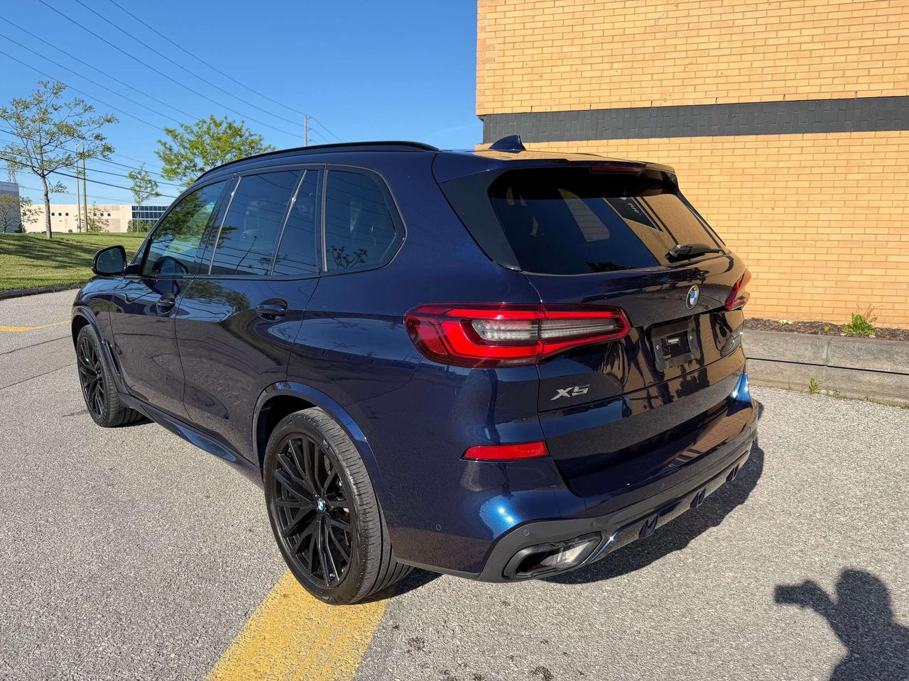 2020 BMW X5 Laser, 360, Gesture, Crystal shifter, Blk pkg Photo