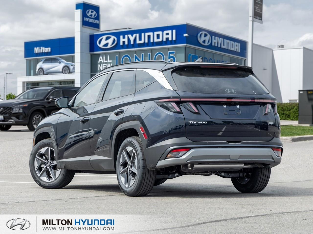 2026 Hyundai Tucson Preferred w/Trend Package 4dr All-Wheel Drive Photo4