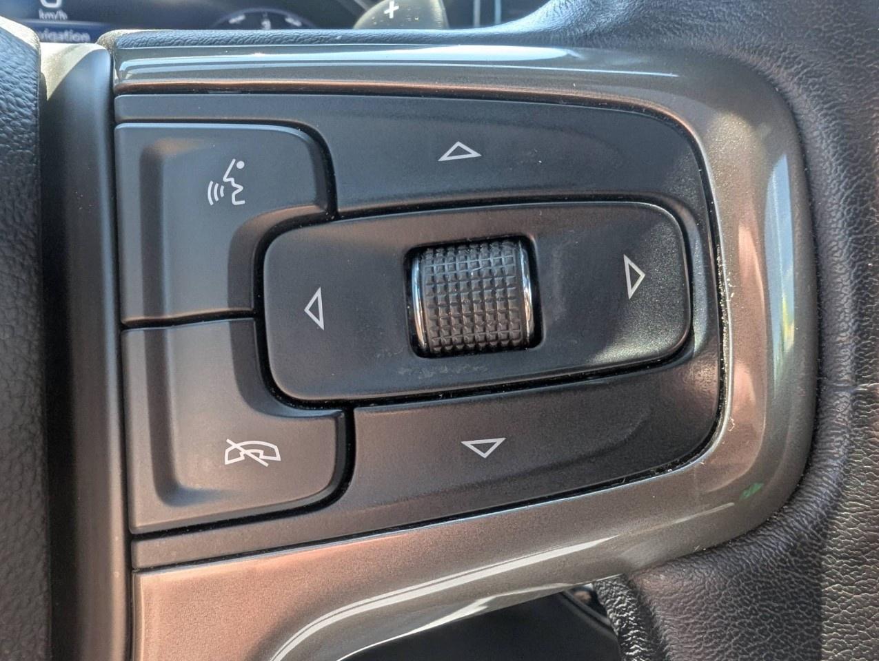 2022 Chevrolet Silverado 1500 Crew Cab Short Box 4-Wheel Drive High Country Photo