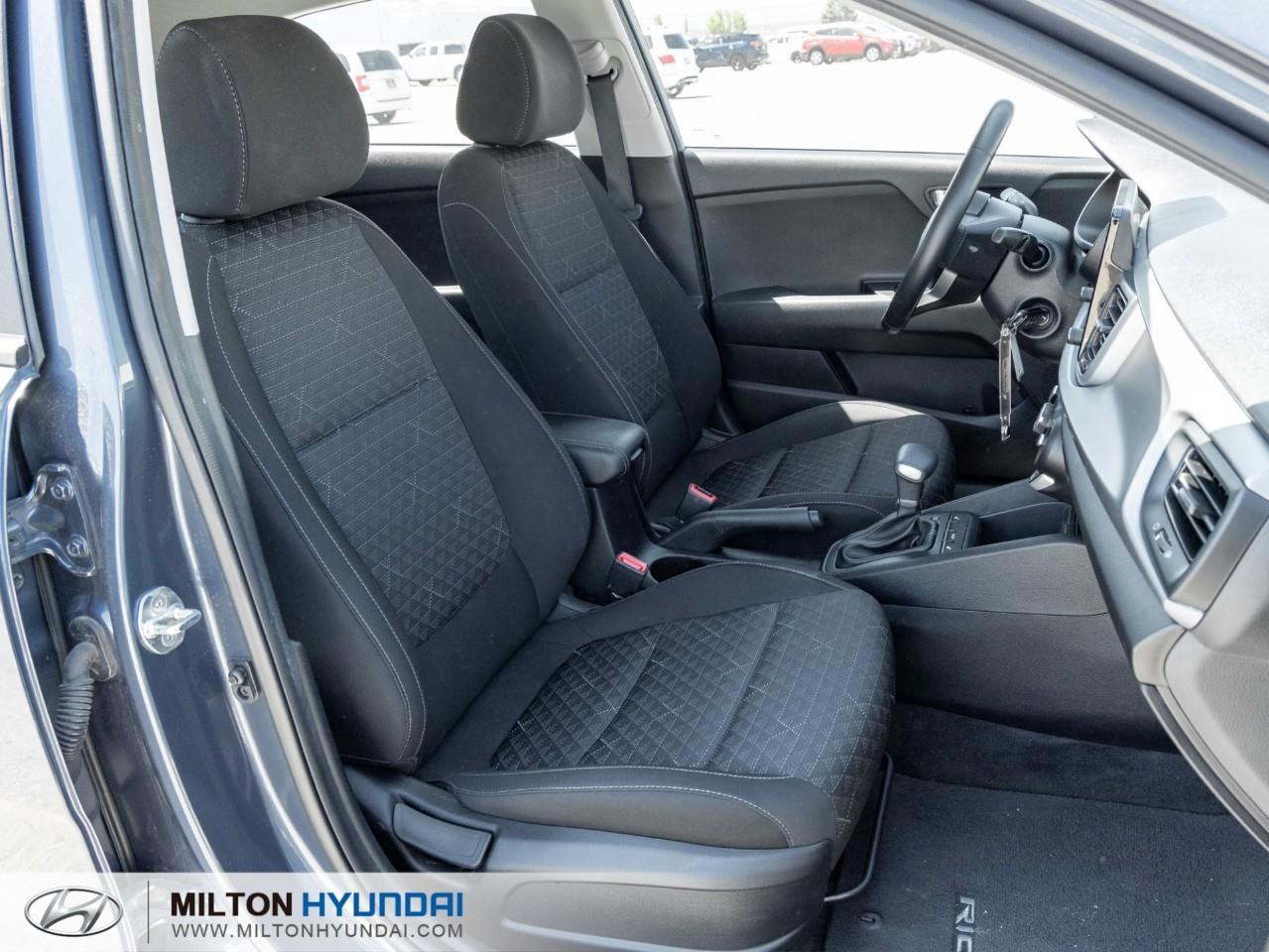2023 Kia Rio  Photo