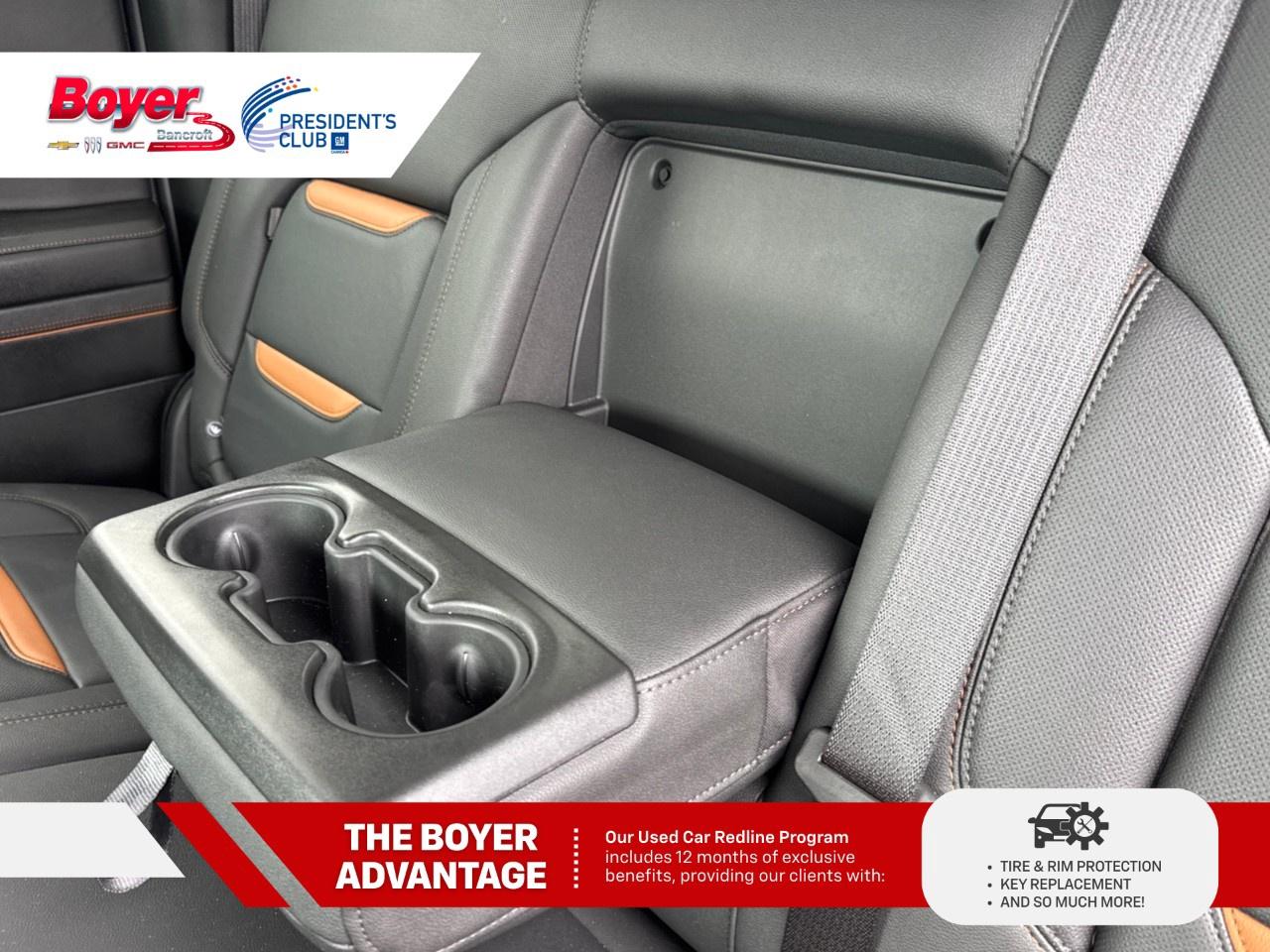 2023 GMC Sierra 1500 Crew Cab Short Box 4-Wheel Drive AT4 Photo