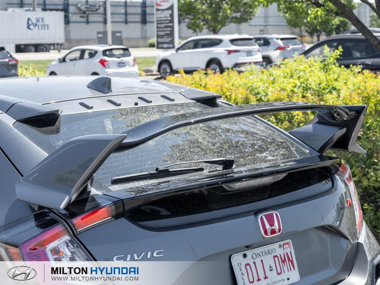 2021 Honda Civic Type R Base 4dr Hatchback Photo