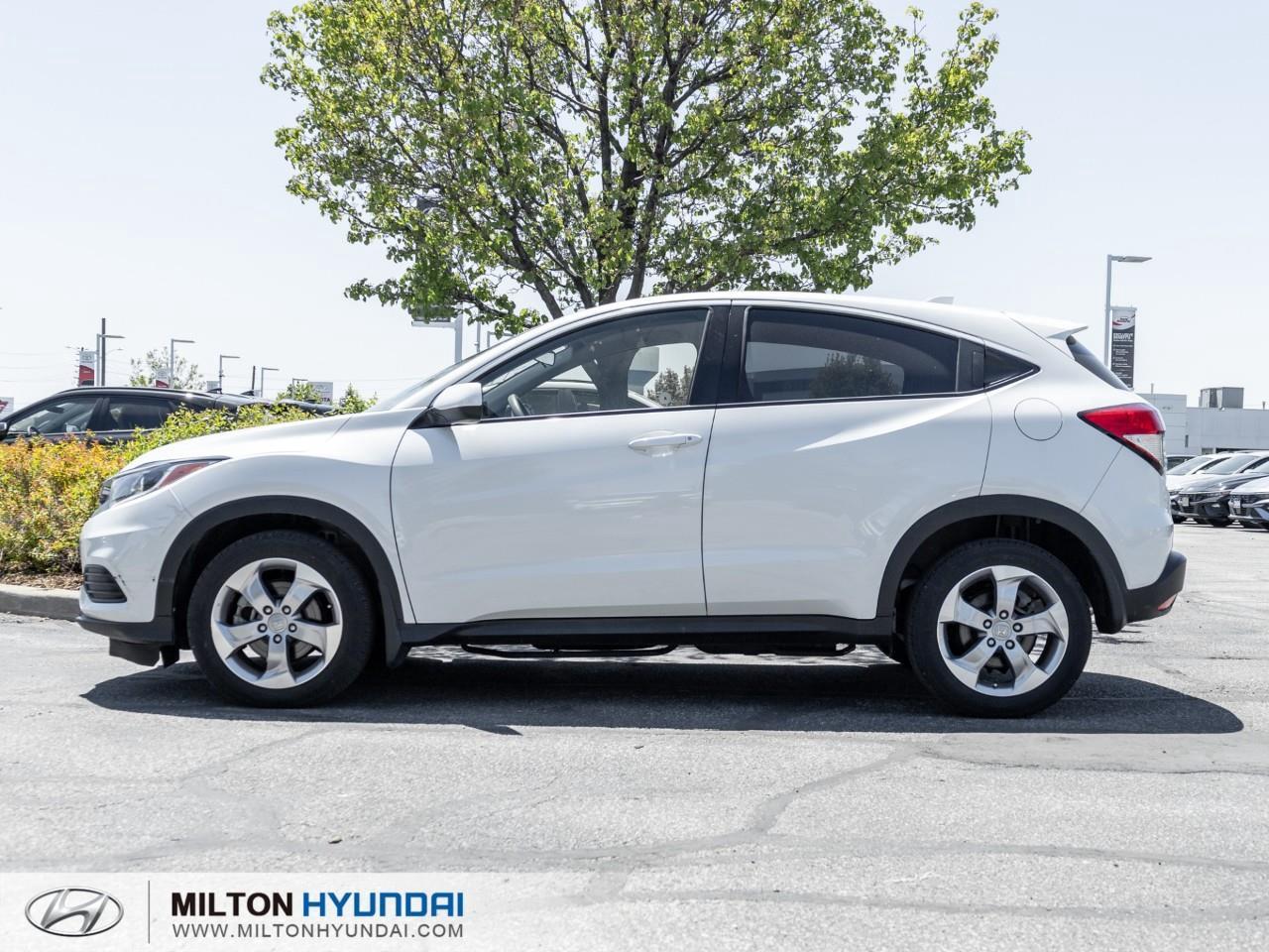 2019 Honda HR-V LX 4dr All-Wheel Drive Photo2