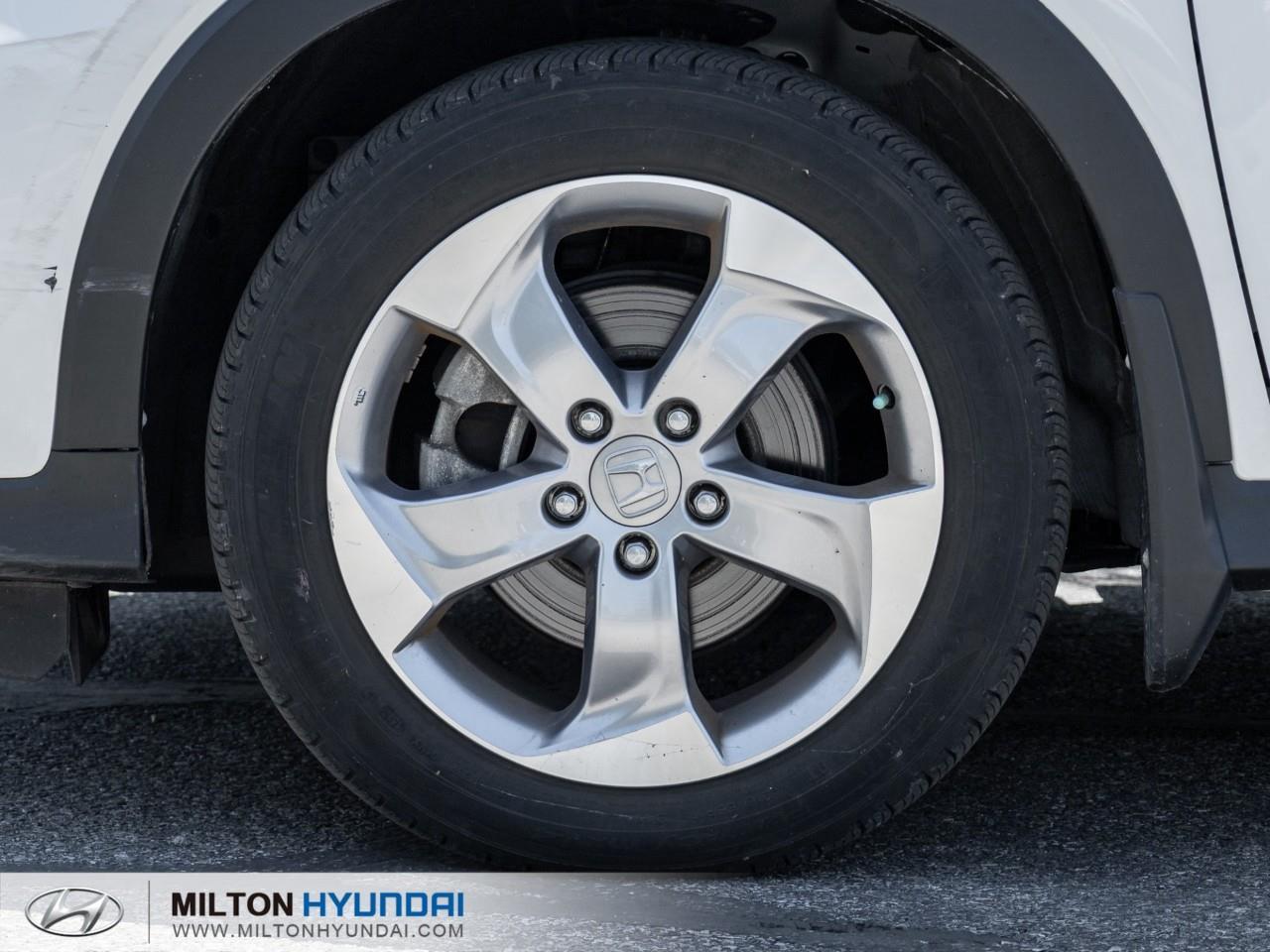 2019 Honda HR-V LX 4dr All-Wheel Drive Photo3
