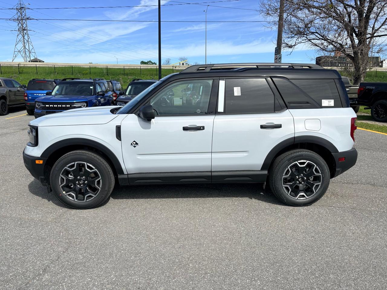 2026 Ford Bronco Sport Outer Banks 4dr 4x4 Photo