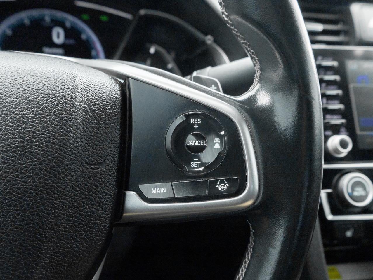 2020 Honda Civic Touring 4dr Sedan Photo