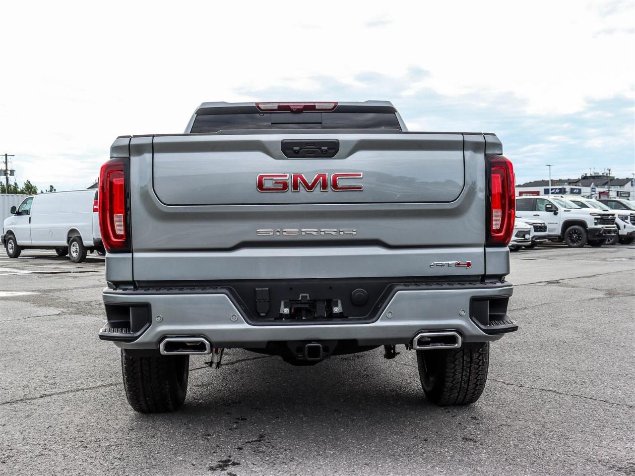 2026 GMC Sierra 1500 Crew Cab Short Box 4-Wheel Drive AT4 Photo