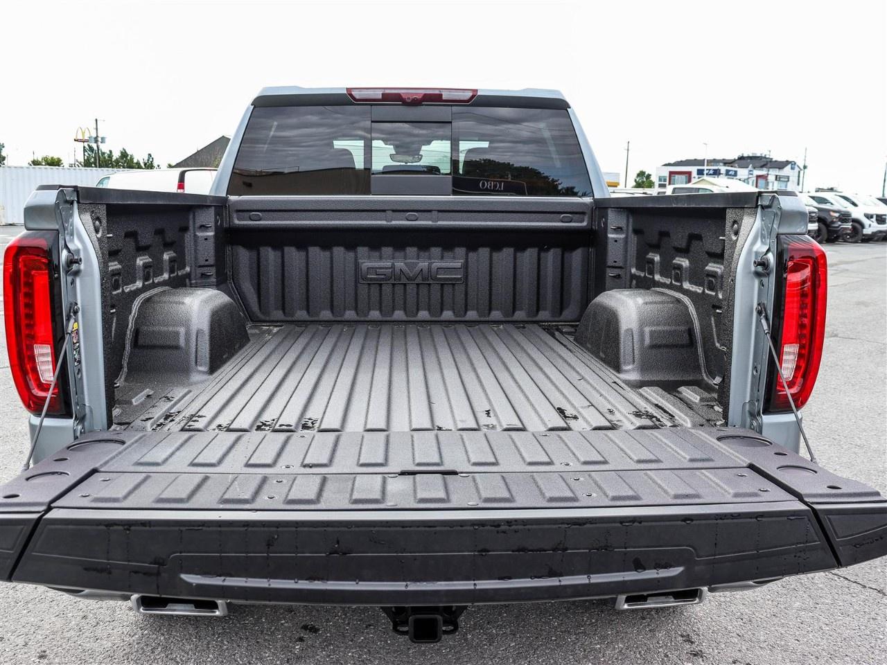 2026 GMC Sierra 1500 Crew Cab Short Box 4-Wheel Drive AT4 Photo