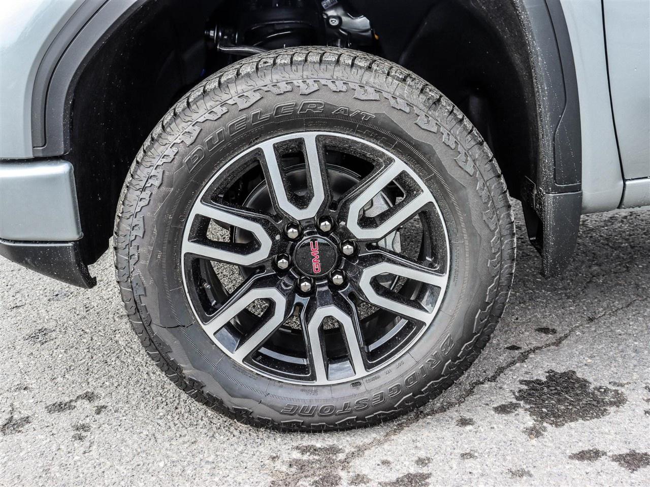 2026 GMC Sierra 1500 Crew Cab Short Box 4-Wheel Drive AT4 Photo