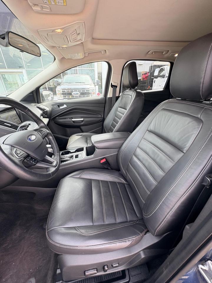 2018 Ford Escape SEL 4dr 4x4 Photo