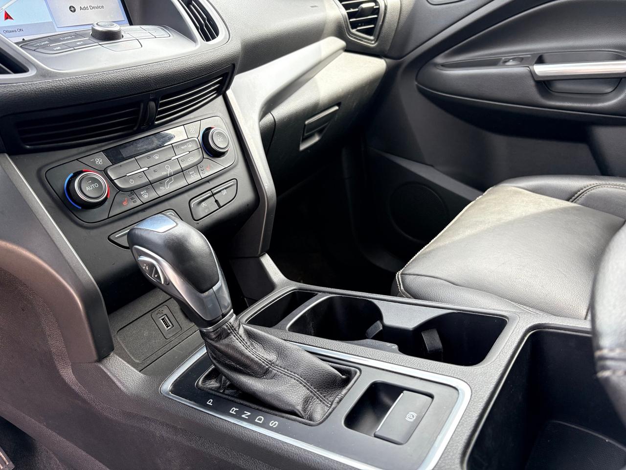 2018 Ford Escape SEL 4dr 4x4 Photo