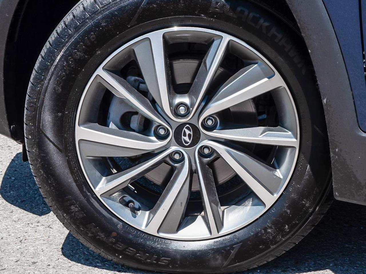 2020 Hyundai Santa Fe Preferred 2.4 w/Sun & Leather Package 4dr All-Wheel Drive Photo