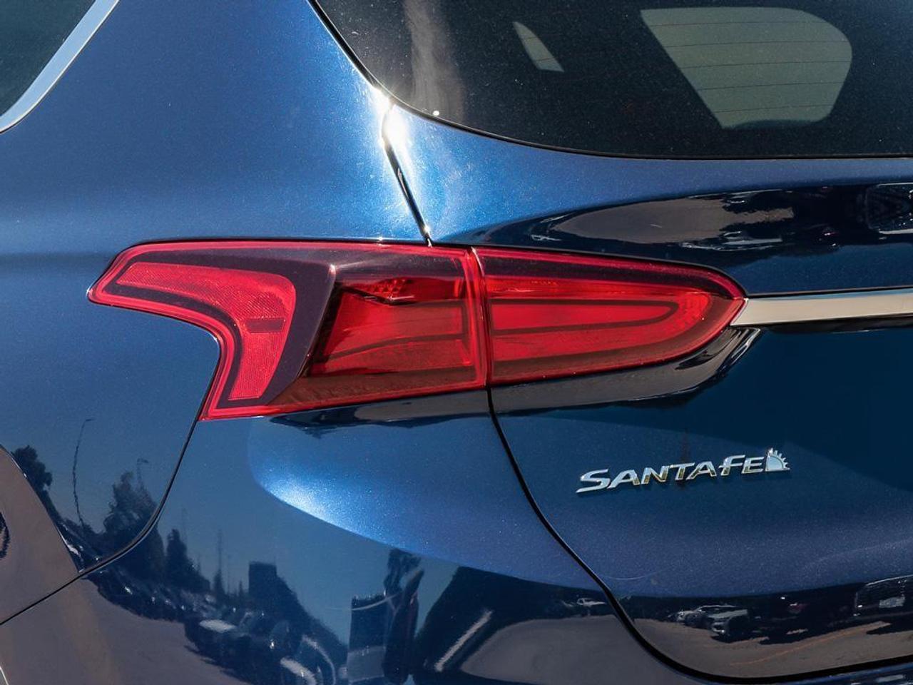 2020 Hyundai Santa Fe Preferred 2.4 w/Sun & Leather Package 4dr All-Wheel Drive Photo