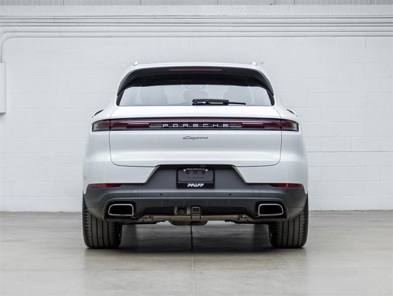 2024 Porsche Cayenne  Photo
