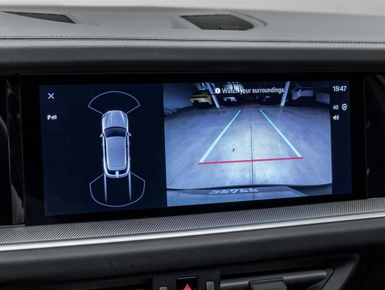 2024 Porsche Cayenne  Photo