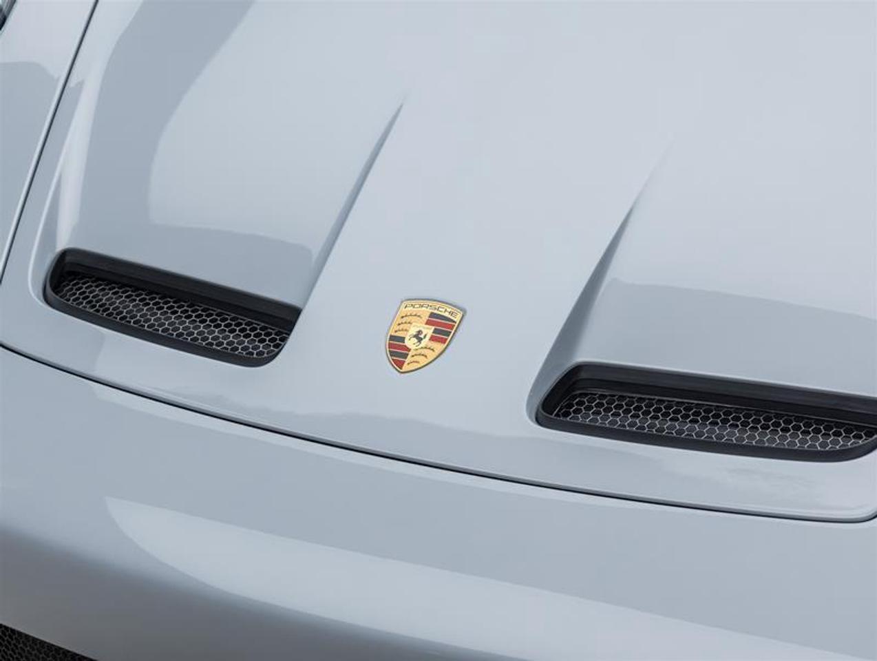 2026 Porsche 911  Photo