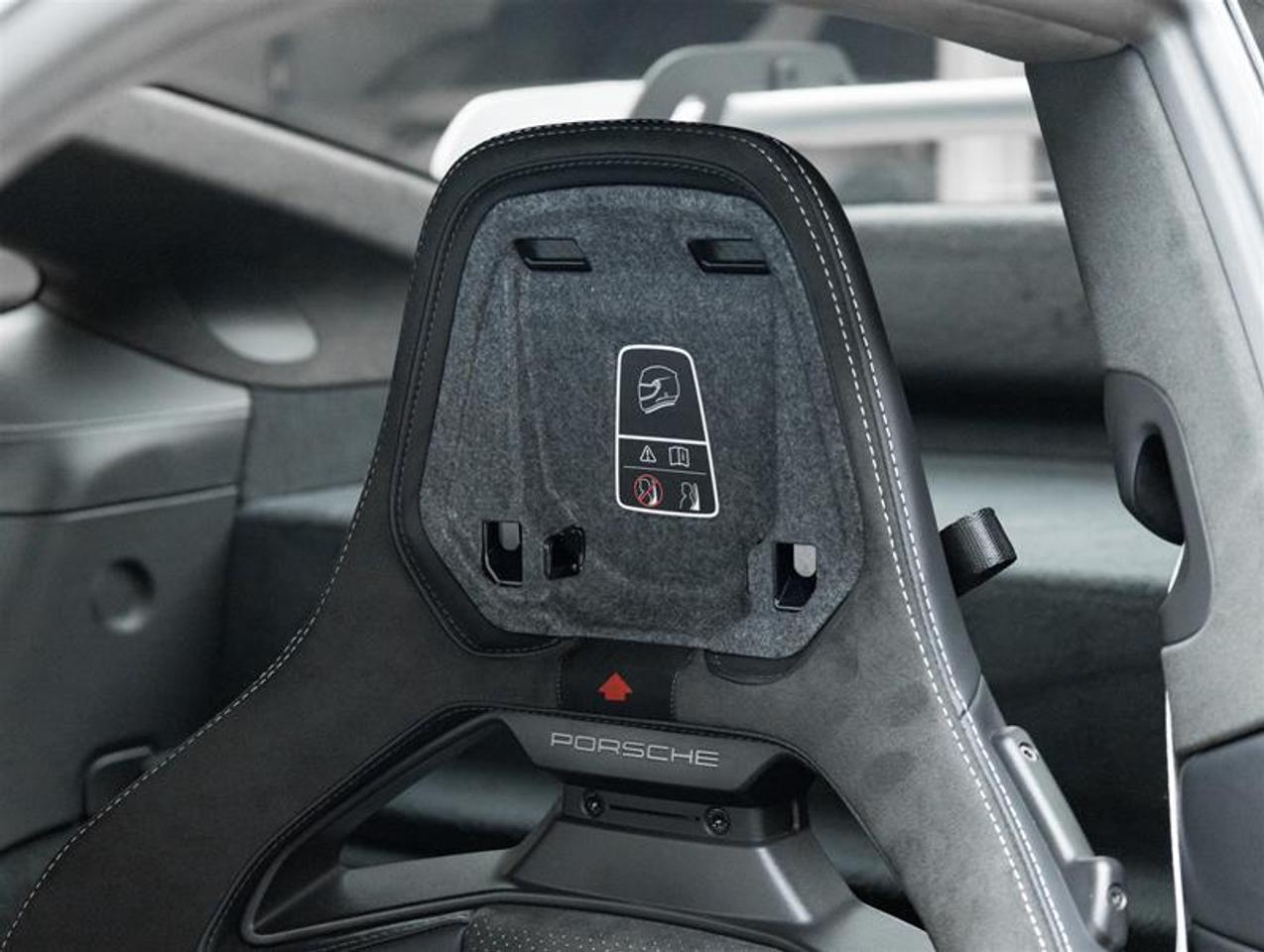 2026 Porsche 911  Photo