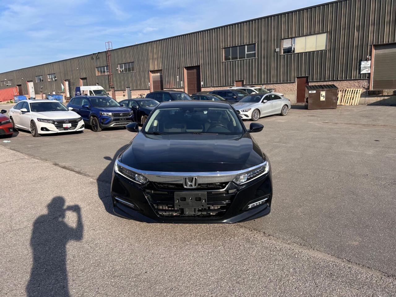 2020 Honda Accord Hybrid Extremely Clean Low KM Hybrid   New All-Season Tir Photo
