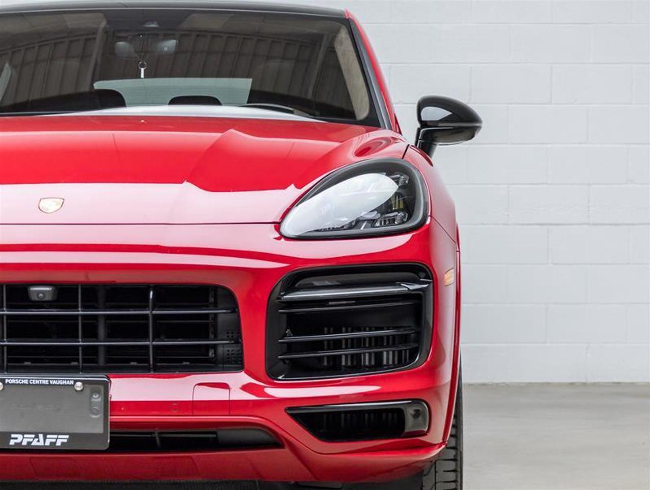 2023 Porsche Cayenne  Photo