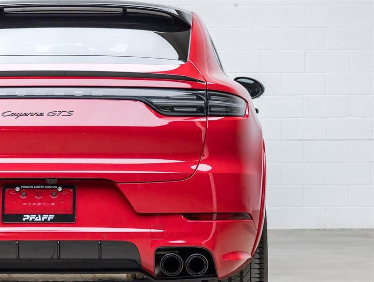 2023 Porsche Cayenne  Photo