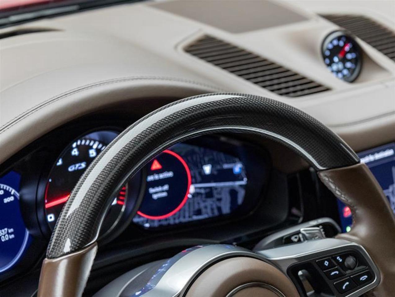2023 Porsche Cayenne  Photo