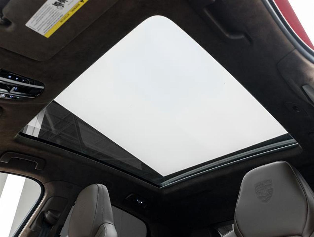 2023 Porsche Cayenne  Photo