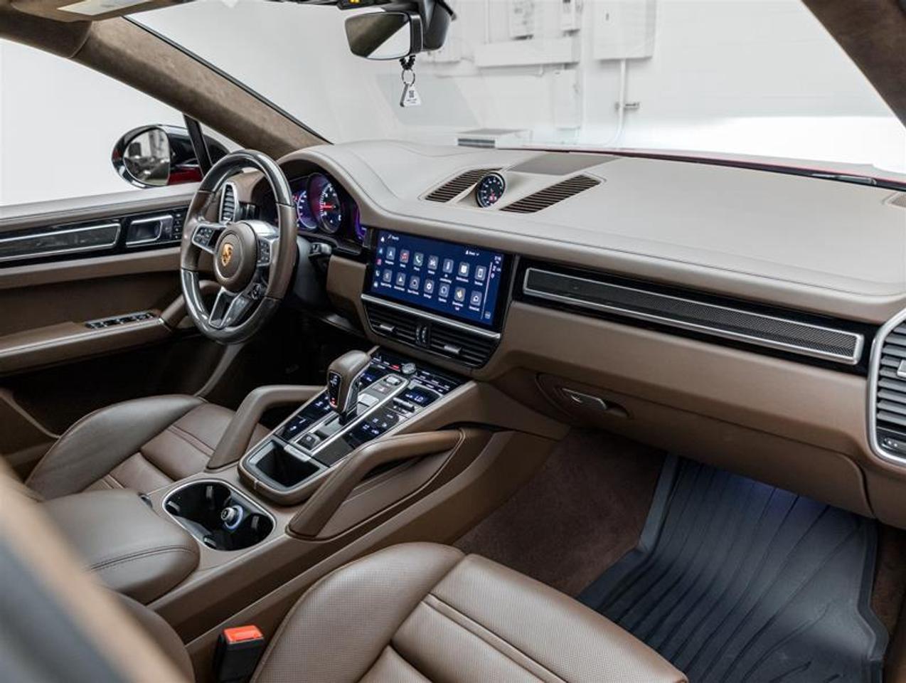 2023 Porsche Cayenne  Photo