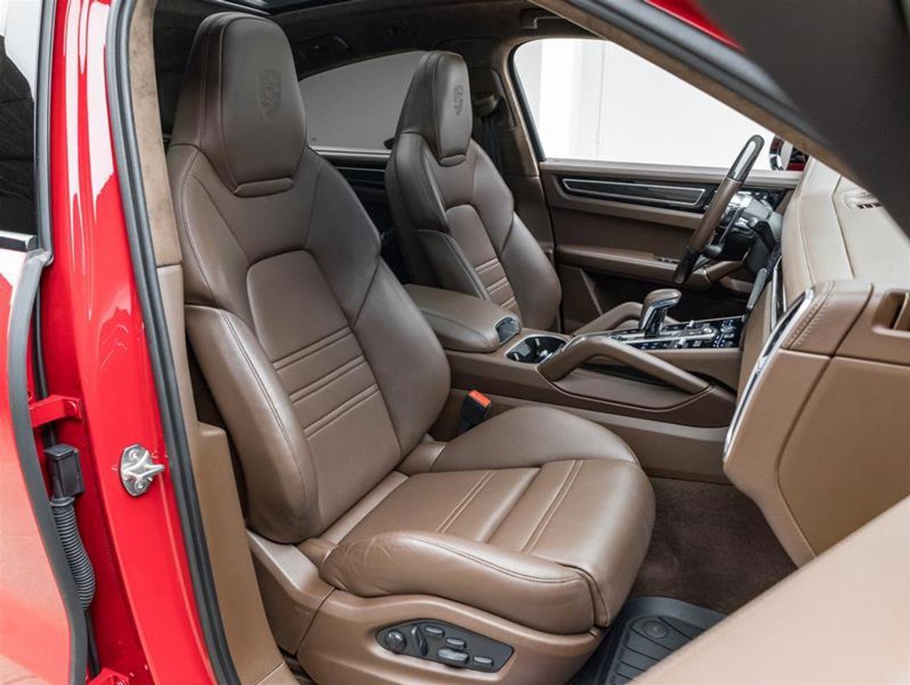 2023 Porsche Cayenne  Photo