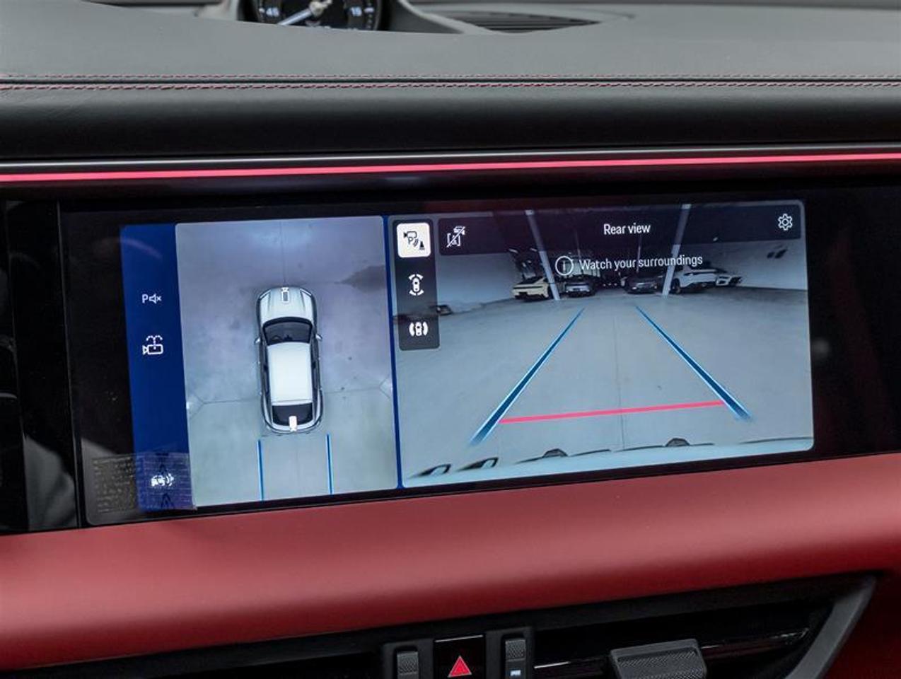 2026 Porsche Macan  Photo