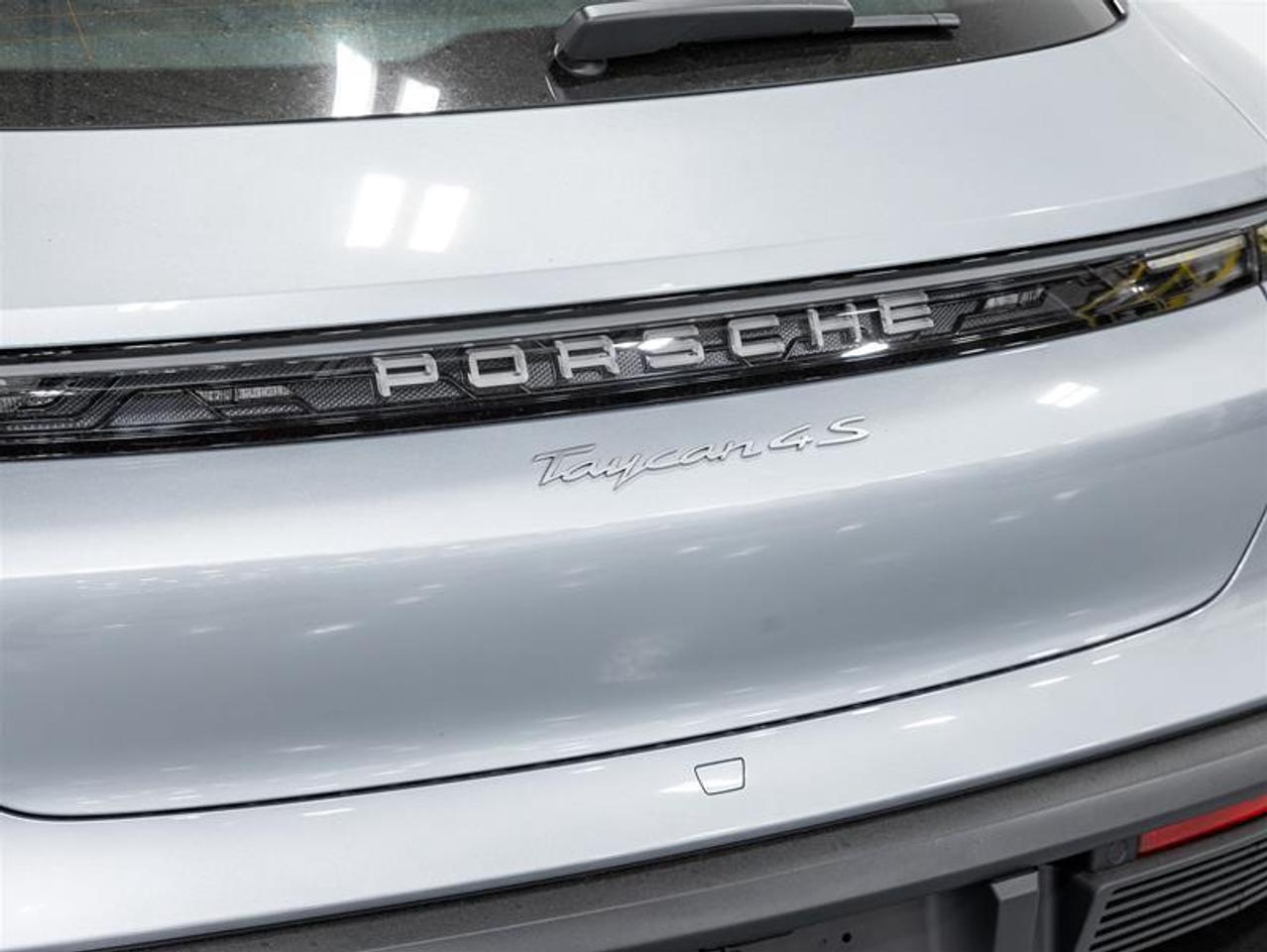 2025 Porsche Taycan  Photo