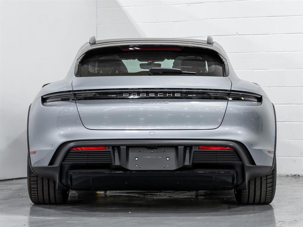 2025 Porsche Taycan  Photo