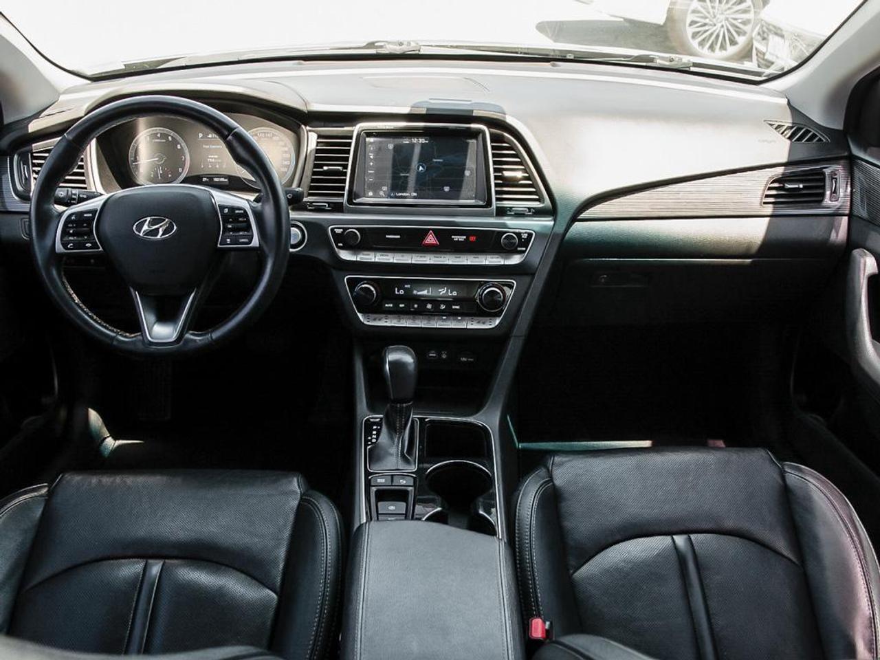 2019 Hyundai Sonata Luxury (A6) 4dr Sedan Photo