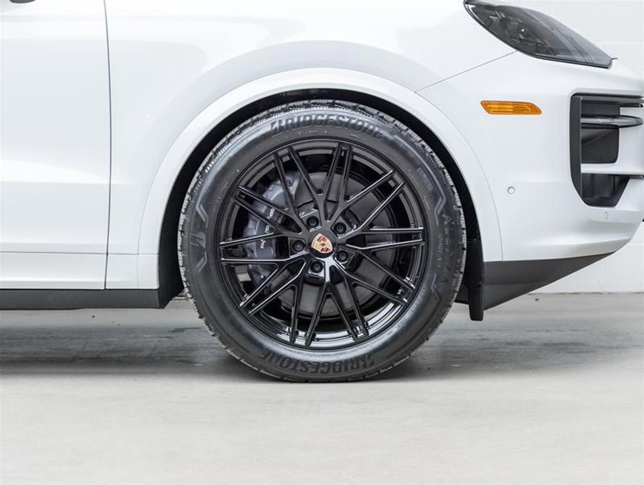 2026 Porsche Cayenne  Photo