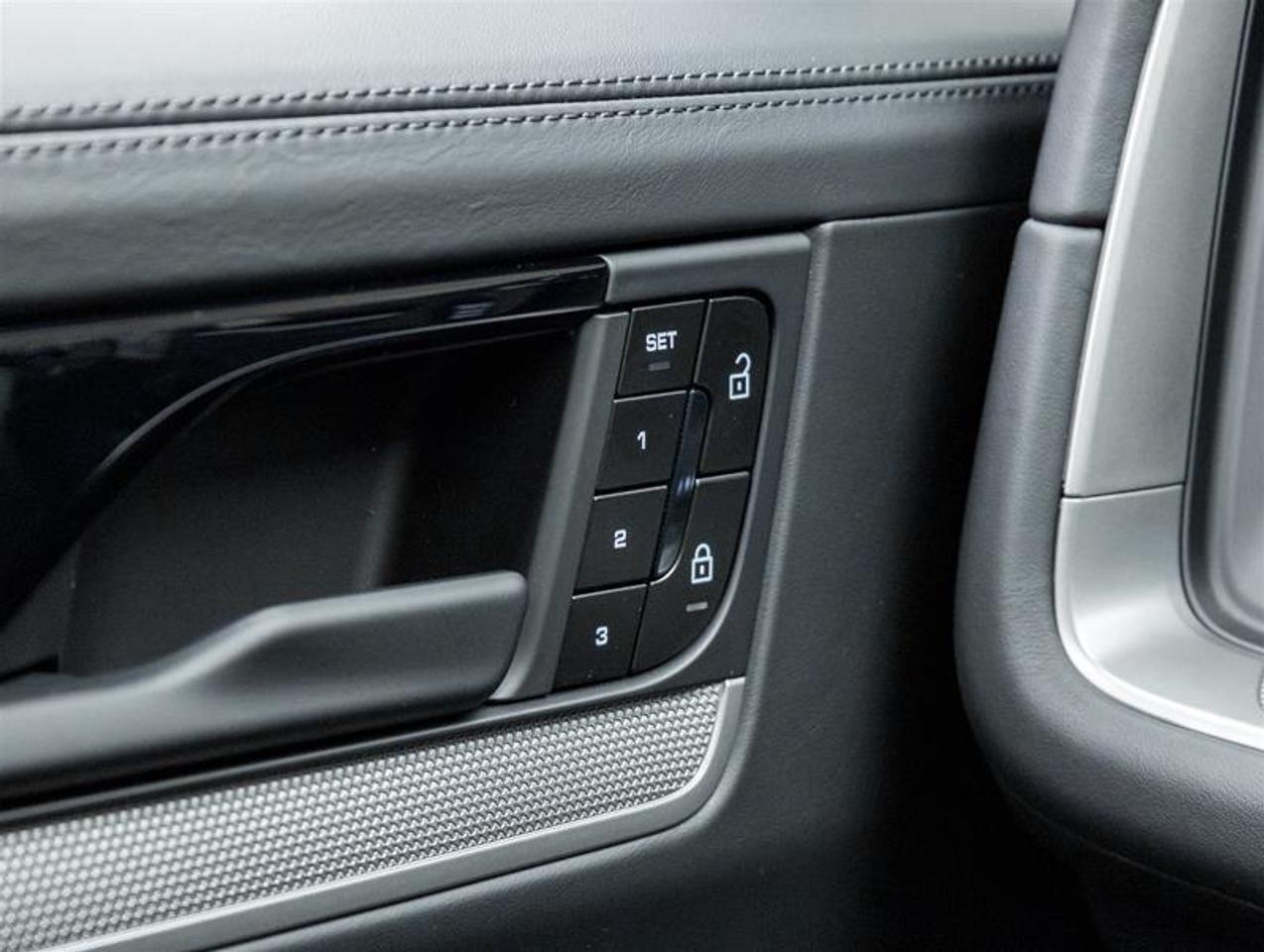 2026 Porsche Cayenne  Photo
