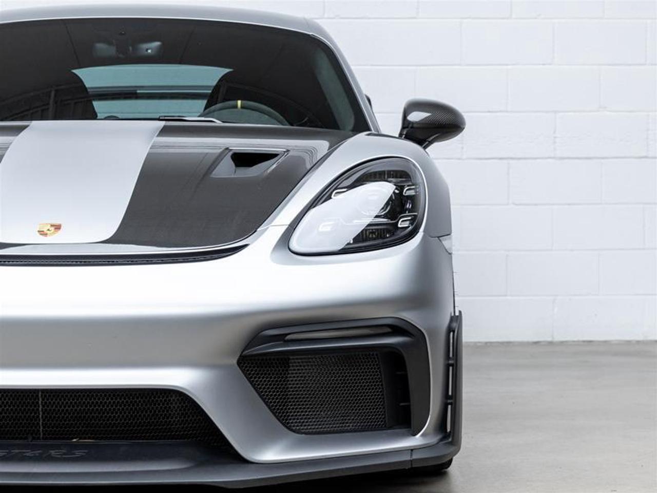 2025 Porsche 718 Cayman  Photo