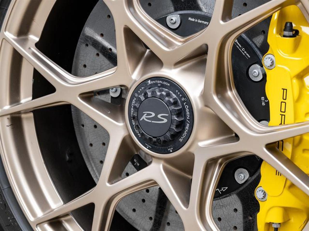 2025 Porsche 718 Cayman  Photo