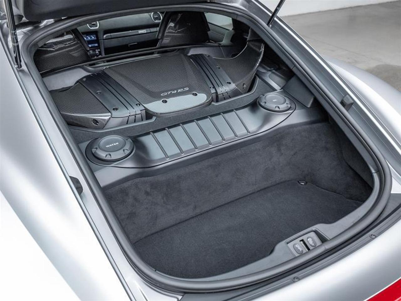 2025 Porsche 718 Cayman  Photo