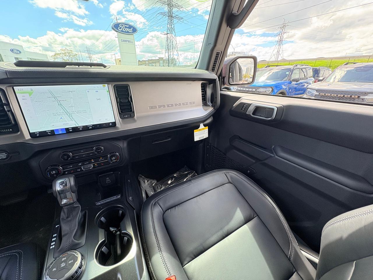 2026 Ford Bronco Outer Banks 4dr 4x4 Photo