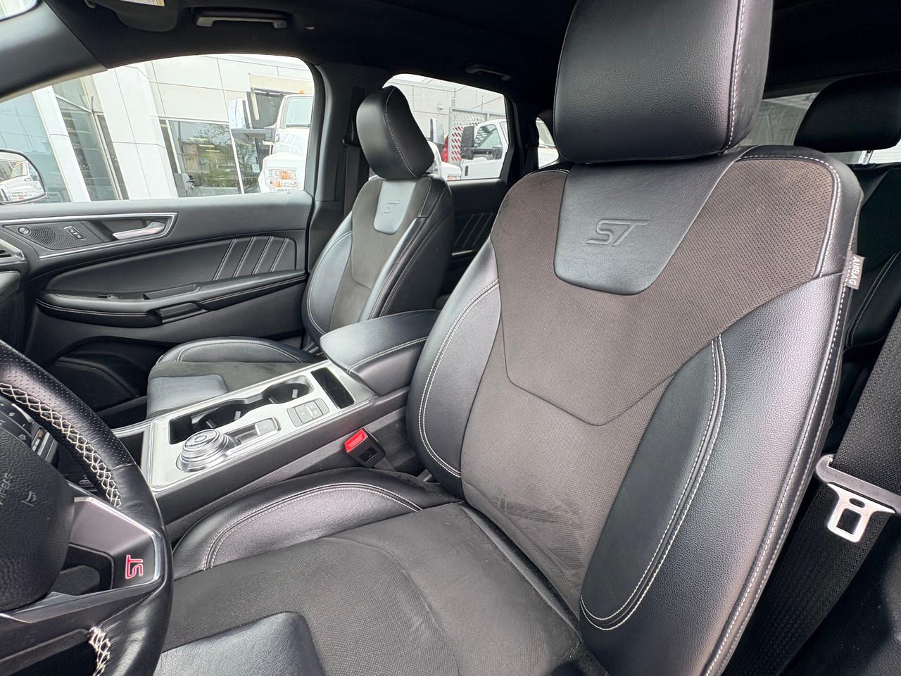 2022 Ford Edge ST 4dr All-Wheel Drive Photo