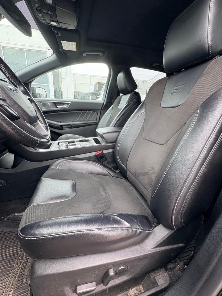 2022 Ford Edge ST 4dr All-Wheel Drive Photo