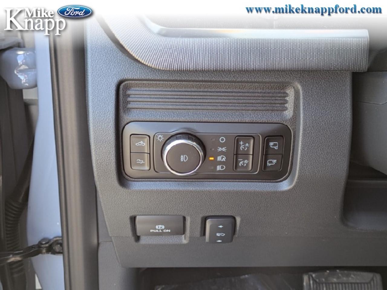 2026 Ford F-250 SUPER DUTY Platinum Photo