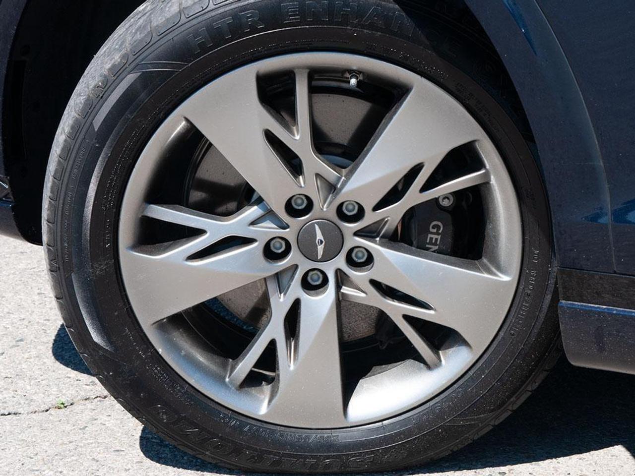2023 Genesis GV70 2.5T Prestige 4dr All-Wheel Drive Photo