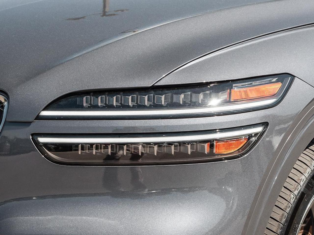 2026 Genesis GV70  Photo