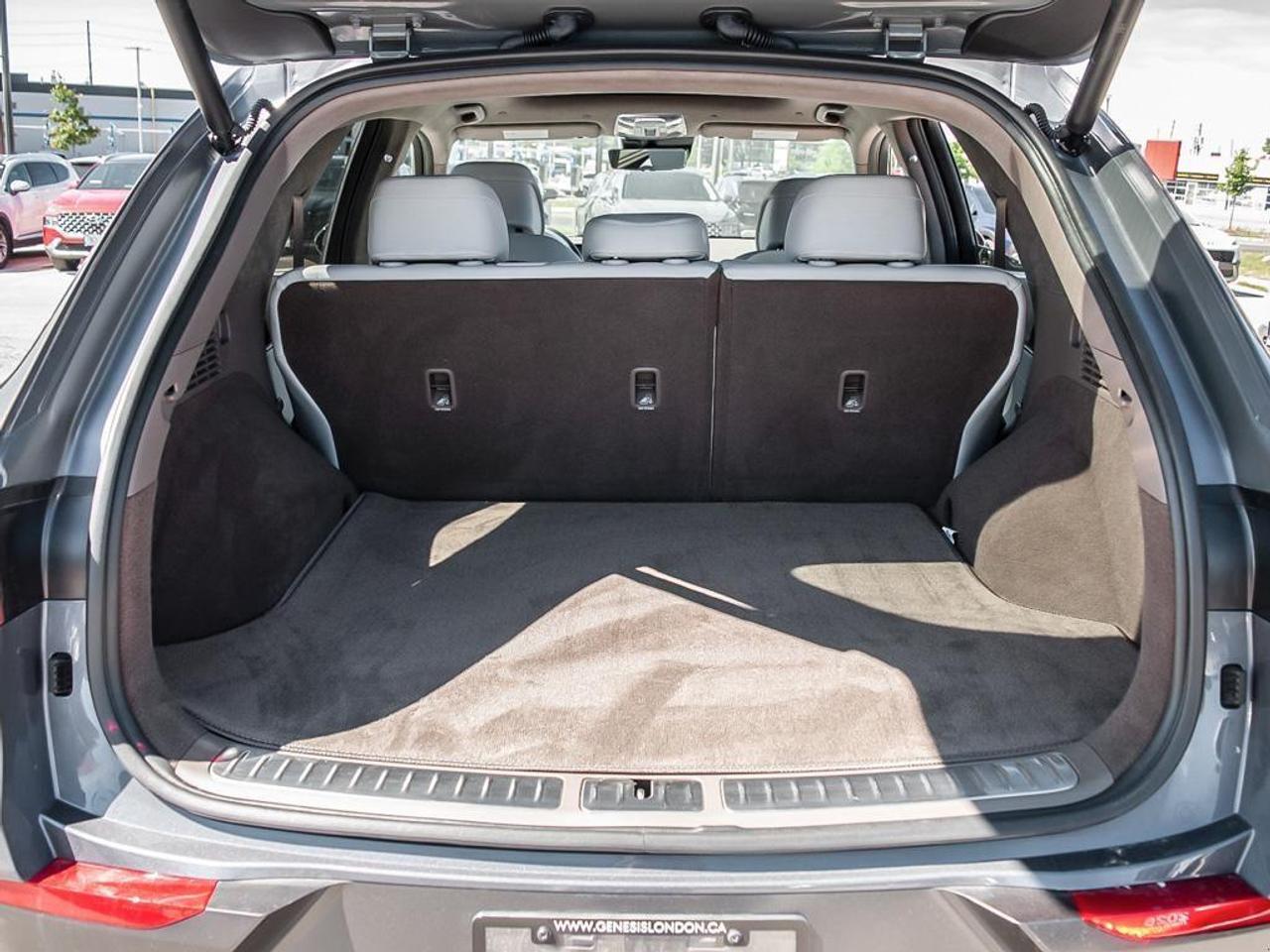 2026 Genesis GV70  Photo