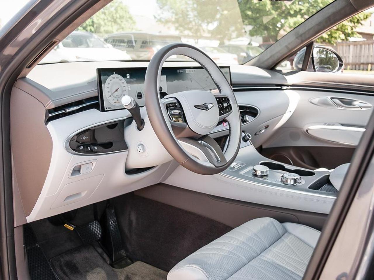2026 Genesis GV70  Photo