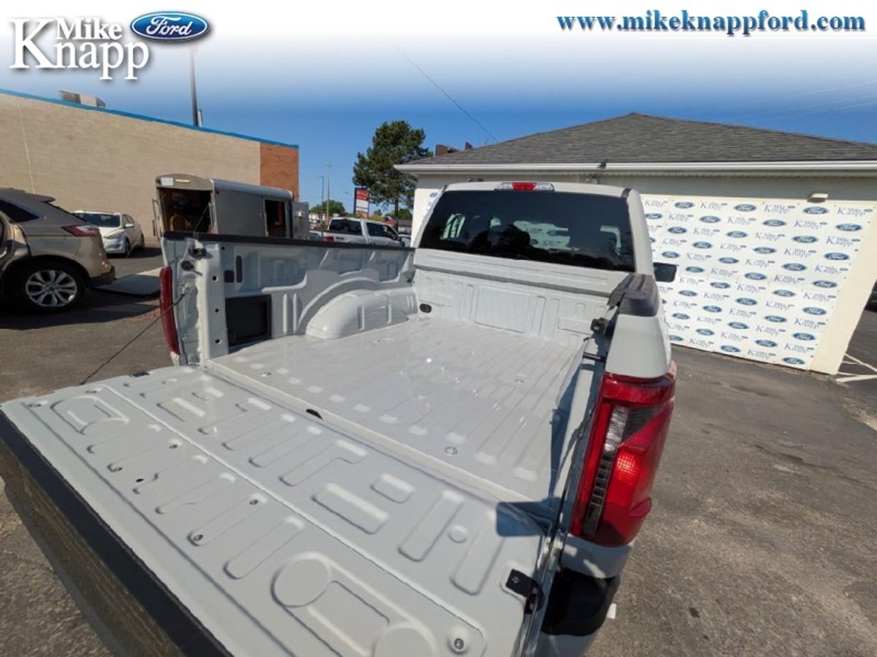 2026 Ford F-150 STX Photo4