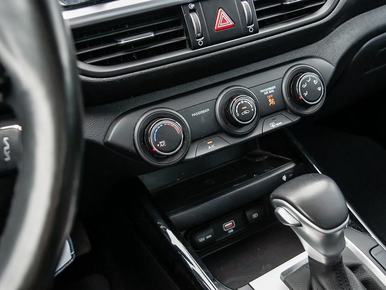 2022 Kia Forte GT-Line 4dr Sedan Photo