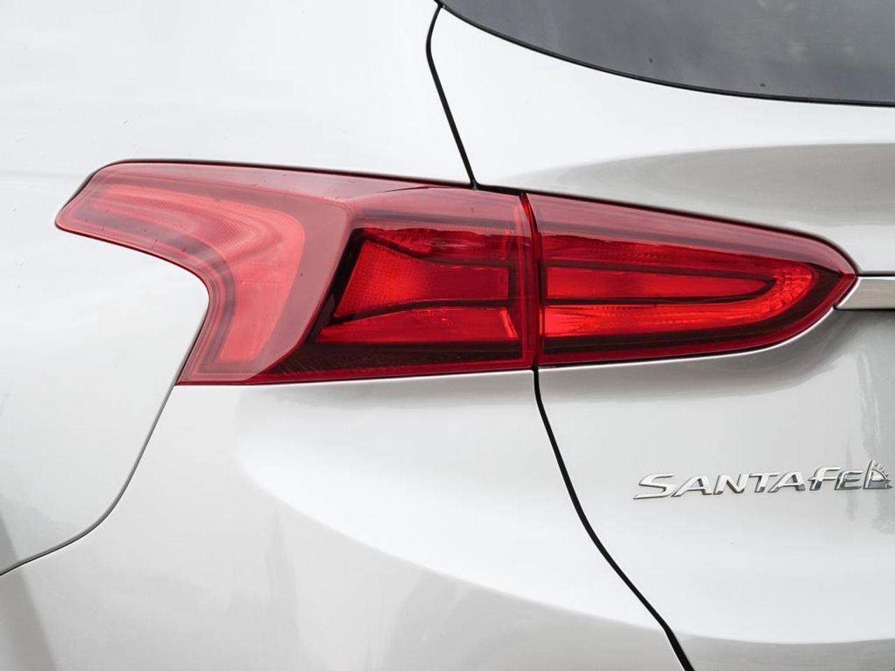2020 Hyundai Santa Fe Preferred 2.4 w/Sun & Leather Package 4dr All-Wheel Drive Photo