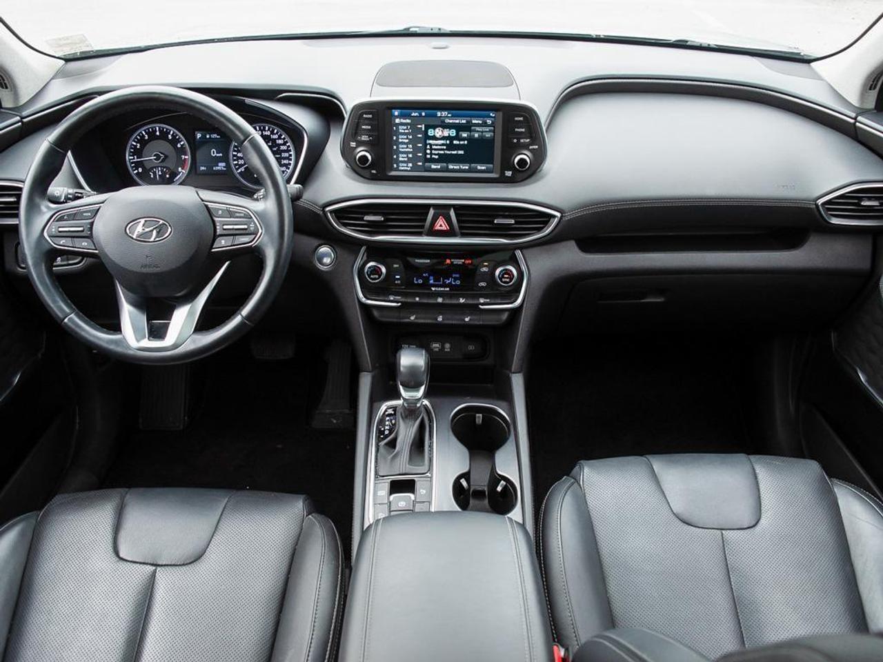 2020 Hyundai Santa Fe Preferred 2.4 w/Sun & Leather Package 4dr All-Wheel Drive Photo